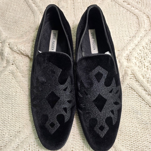 Steve Madden Lorax Smoking Loafers Black Velvet Embroidered Mens 9.5 Excellent main image 2